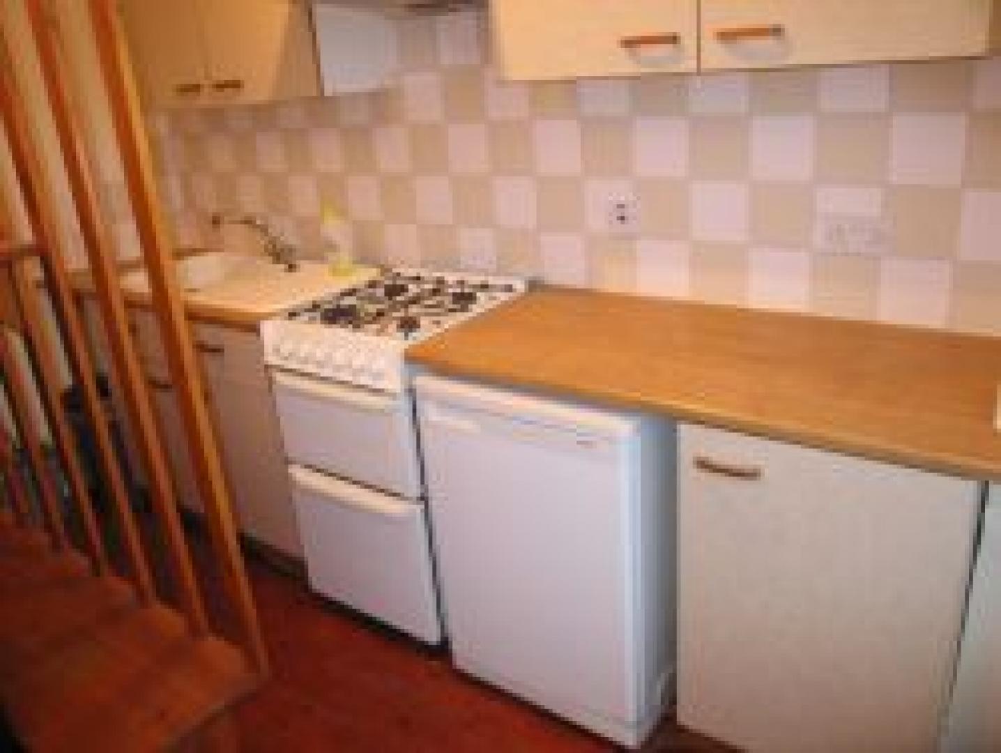 			Studio Apartment, 1 bath, 1 reception Flat			 Russell Road, HENDON NW4